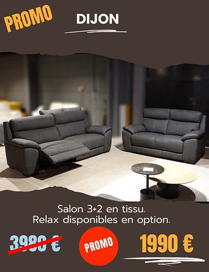 Salon 3+2 avec relax électriques en cuir beige.