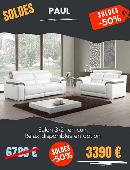 Salon 3+2 en cuir blanc.